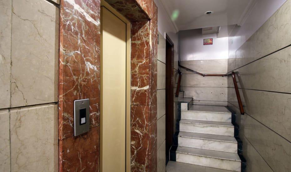 Hotel Sukant Palace Делі Екстер'єр фото